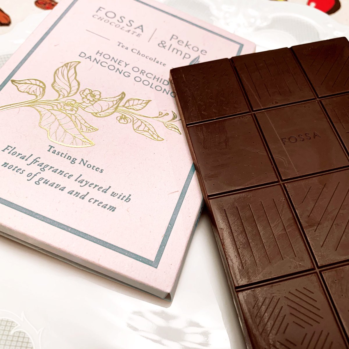 akira_tanaka_10's tweet image. フォッサチョコレートのハニーオーチャードダンコンウーロン😋🍫💕💕💕
#フォッサチョコレート #fossachocolate #トモエサヴール #tomoesaveur #chocolate