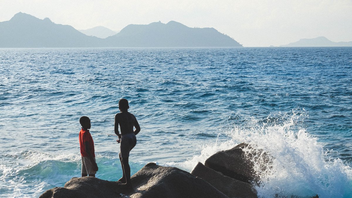Mo_IbrahimFdn's tweet photo. Today citizens of Seychelles celebrate #RepublicDay 🇸🇨

When it comes to #ID4dev, the country is one of the only three African countries with 90% or more death registration coverage: https://t.co/NY48m1Lspw https://t.co/hHowcBAFQk