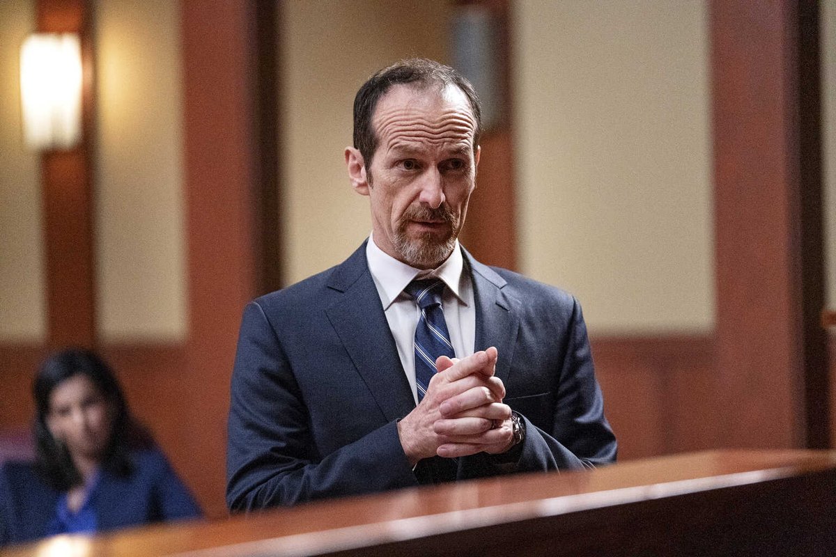 denisohareOnFB's tweet photo. They're replaying #BigLittleLies 2 on #HBO ! Go check out @denisohare as lawyer Ira Farber #MerylStreep never had a chance. #BLL2 #MondayMovie https://t.co/2qKXPEjW7w