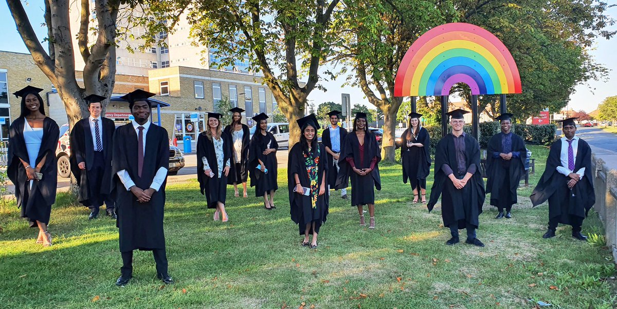 So nice for our #FiY1 Drs to have their #graduation ceremony at @SouthendNHS. Dr Tear, Dr @steph_aisling & Dr Pathan organised a wonderful afternoon inc. gowns, pictures, speakers, mortar boards & supper. Thank you for your contribution! 🎓👏🥂🩺🎉 #SocialDistancing