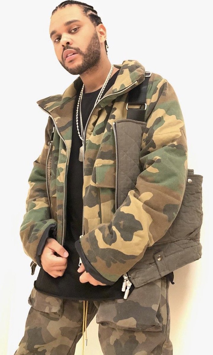 ughabel's tweet photo. a thread of the weeknd’s street style (just cause its fcking underrated). 🤩 https://t.co/g59J8ARKpe