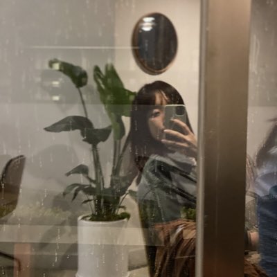 liyoooo's tweet photo. 해킹당한 계정 되찾은 기념 #NewProfilePic https://t.co/9JFd4CI3XG