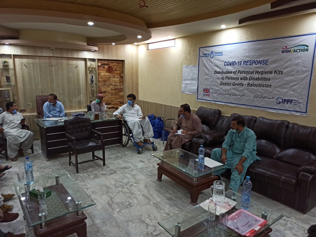 Mussawirkhan_'s tweet image. Hygiene Kits Distribution by #handicap_International at #TSO office for #PWDs
@Groupquetta core team also present. 
@ZiaKhanqta @JahangirTareen6 @Riazqta @AGHABARECH1 @InayatSARPHARRA @Dawoodkhanqta @QaseemSahil