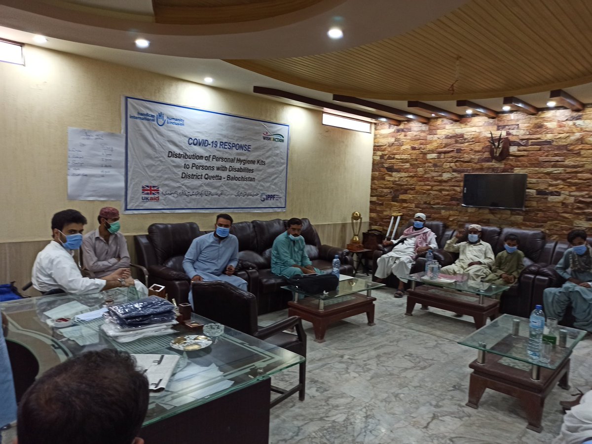Mussawirkhan_'s tweet image. Hygiene Kits Distribution by #handicap_International at #TSO office for #PWDs
@Groupquetta core team also present. 
@ZiaKhanqta @JahangirTareen6 @Riazqta @AGHABARECH1 @InayatSARPHARRA @Dawoodkhanqta @QaseemSahil
