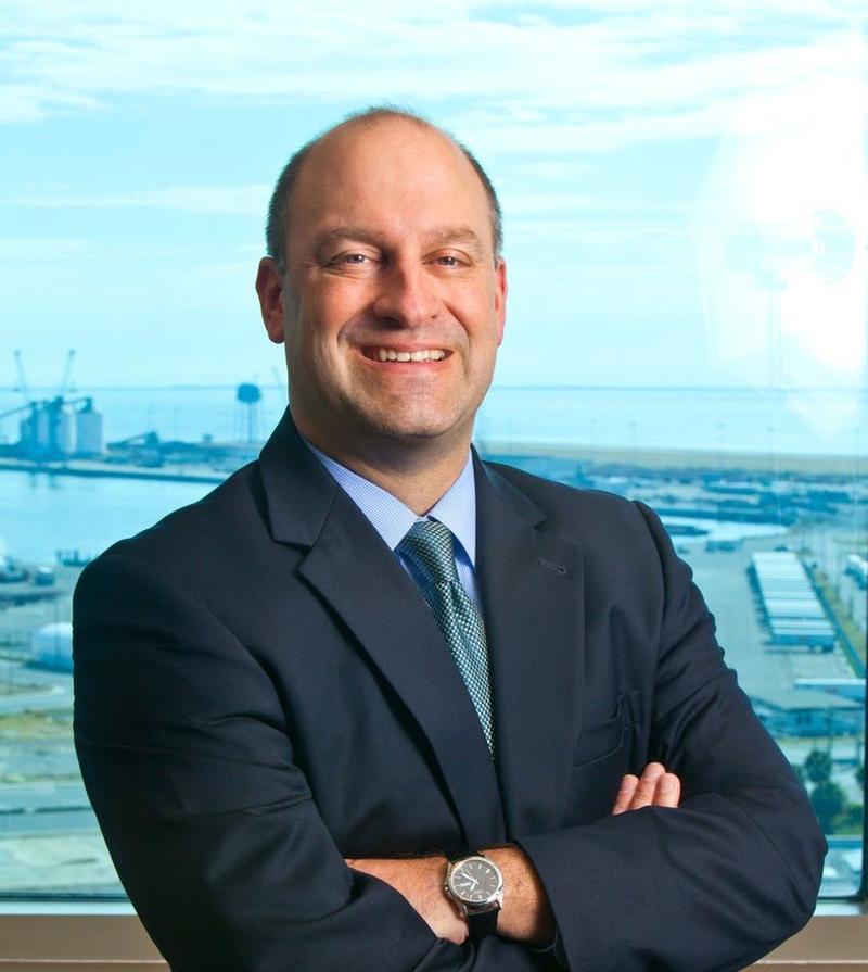 WLRN's tweet photo. Jonathan Daniels is Port Everglades' new leader starting today. After a national search, he replaces Glenn Wiltshire, who held the position since spring of 2019. https://t.co/QSjviXlqoJ https://t.co/PedVLRxyxM