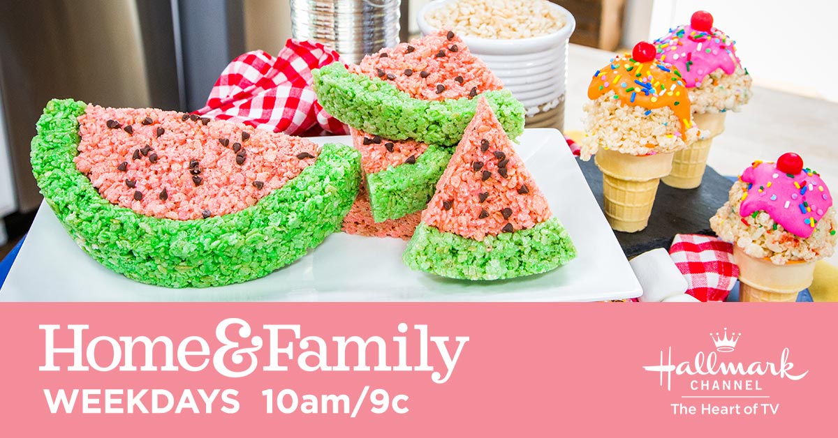 hallmarkchannel's tweet photo. Looking for a fun and easy summertime recipe?Check out these Summer Marshmallow Treats @AliFedotowsky shared with @homeandfamilytv. 🍉
https://t.co/hi3RHMWyDB https://t.co/KZ5wGgFCfD