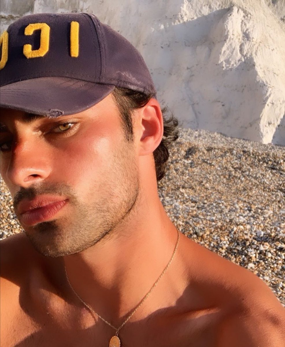 Michel_Asker's tweet image. JUNE ON IG: Trevor Signorino, Quincy, Harry Jowsey… #harry #onig #quincy #instagram #instamodels #media #networking #twitter #models #twitterguy #hunkmodel #hunk buff.ly/31sQYmH
