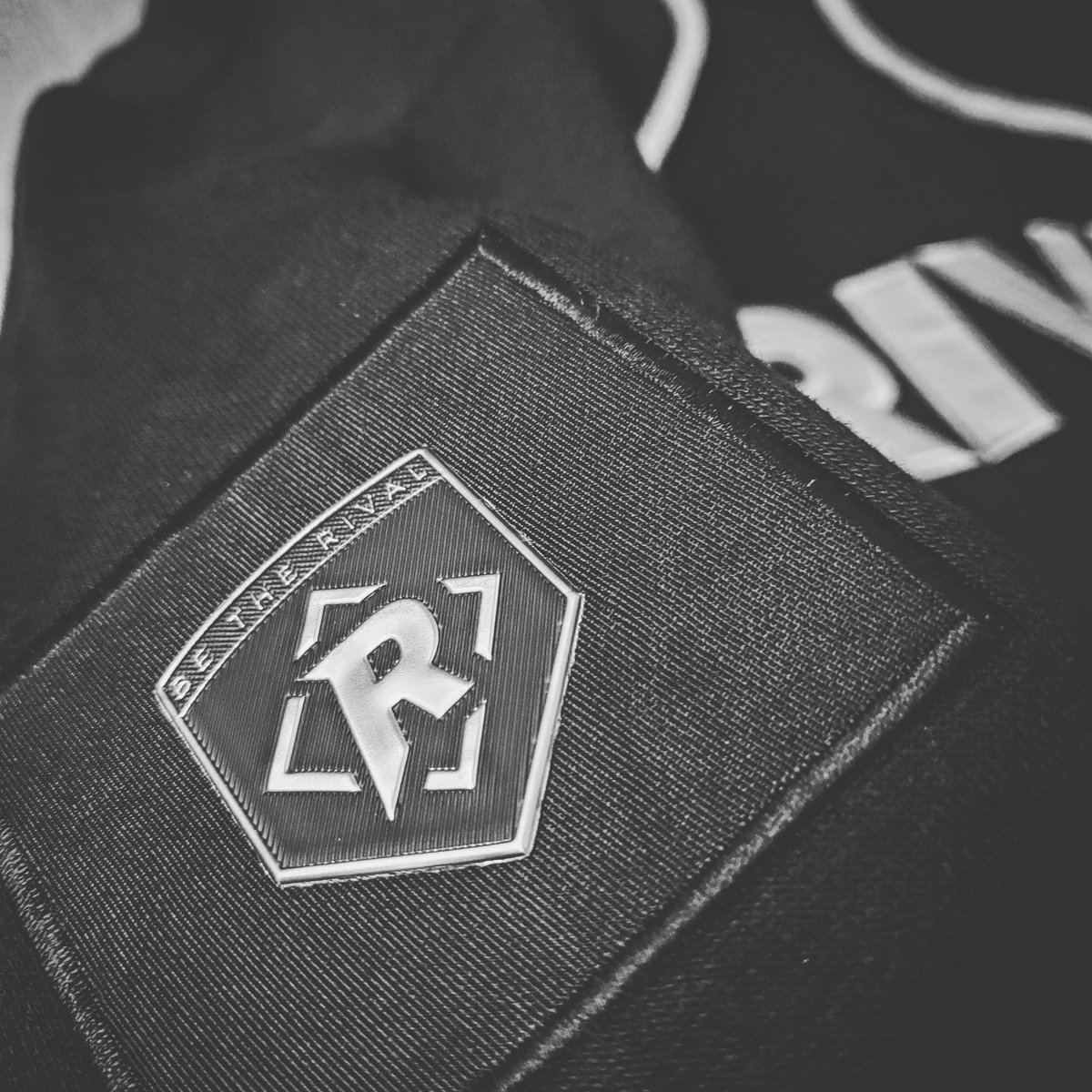 RivalHky's tweet photo. 🚨 LIMITED SUPPLY🚨

A limited supply of Rival hoodies will be available later this week on our website! Keep an eye out for the announcement. These are going to go QUICK 👀 https://t.co/glIQQB4YTc
