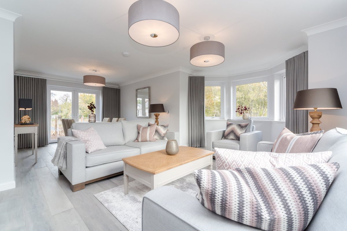 Delighted to announce that our showhomes are re-opening. Both Glenfarg and Tornagrain re-opened today, with Chapelton welcoming visitors from Thursday 2nd July.  Visits are by appointment only – please book at stephen.co.uk or on (01738) 620721 or sales@stephen.co.uk
