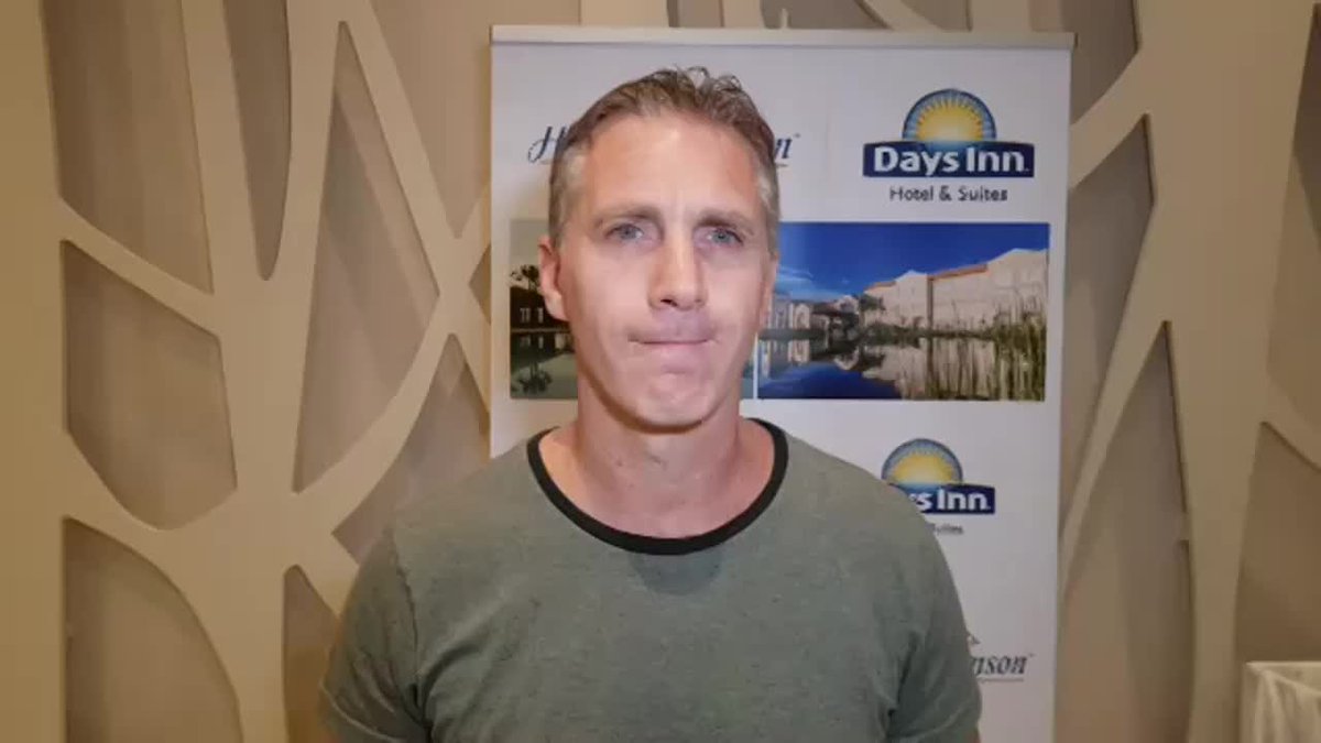 Gloria de San Lorenzo. Valorado en Racing. Mientras jugaba comenzó a incursionar en otros ámbitos y hoy es un exitoso empresario. Se alejó absolutamente del fútbol y ni mira partidos. Humanizamos a Pablo Michelini, mucho más que un ex futbolista.

humanizados.com.ar/pablo-michelin…