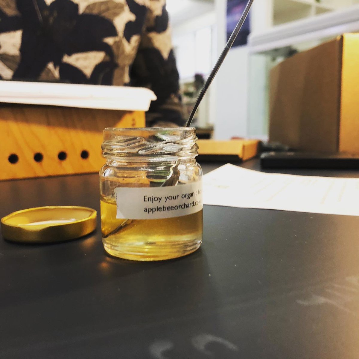 curious_local's tweet photo. Huge thanks to Dan from Bee Saviour Behaviour for your beautiful #scienceclubdigital this evening as part of “An Introduction to Beekeeping” - Honey tasting, bee corridors and top tips for activism. https://t.co/F0LrnPI5Zy