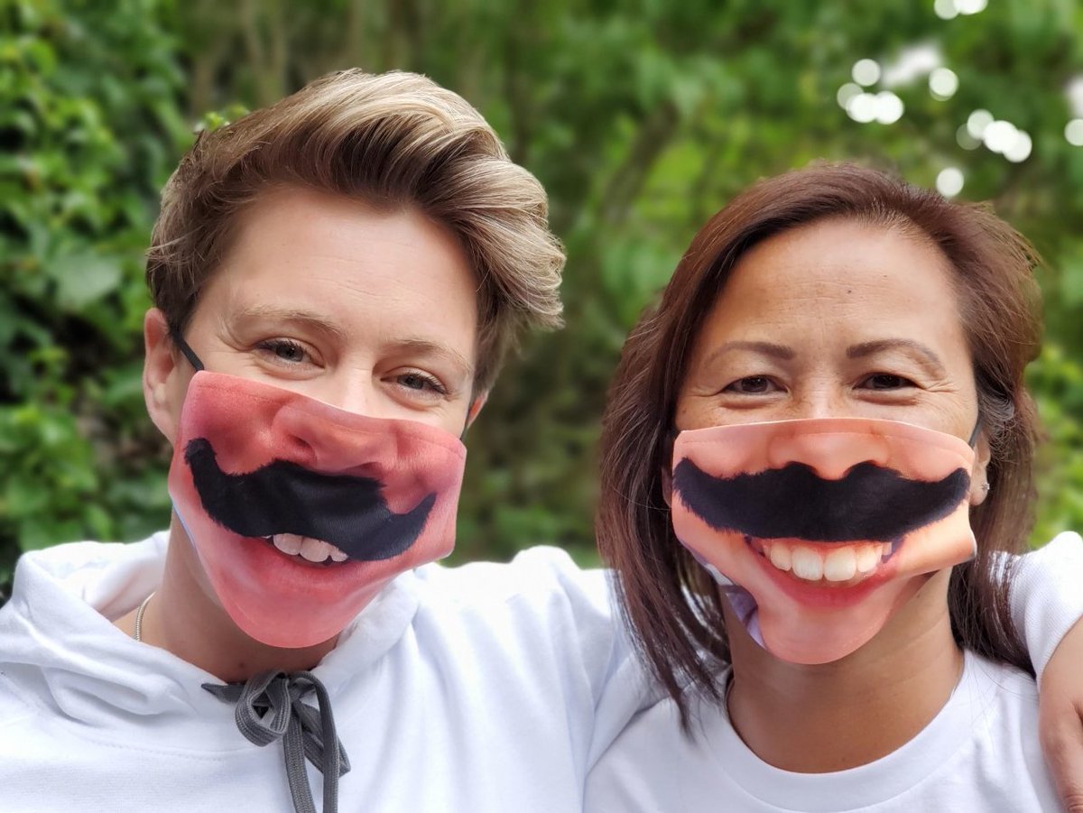 MakeVancouver's tweet image. HILARAPY FUNDRAISER:
@Hilarapy has created a custom collection of 
t-shirts, hoodies, masks, mugs and bottles as a fundraiser for @rainbowrefugee! 

Check out the collection here: makevancouver.com/collections/hi…

100% of net proceeds in this collection will be donated to Rainbow Refugee.