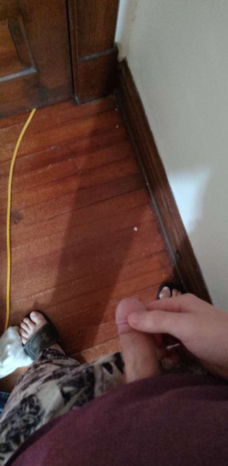 Imagine sending me this and thinking I&rsquo;d be impressed. I told him the only way we&rsquo;re fucking is if he<a href="/tag/femdom"class="tags"><span>#femdom</span></a><a href="/tag/sissy"class="tags"><span>#sissy</span></a><a href="/tag/humiliation"class="tags"><span>#humiliation</span></a><a href="/tag/sph"class="tags"><span>#sph</span></a><a href="/tag/chastity"class="tags"><span>#chastity</span></a><a href="/tag/trans"class="tags"><span>#trans</span></a>