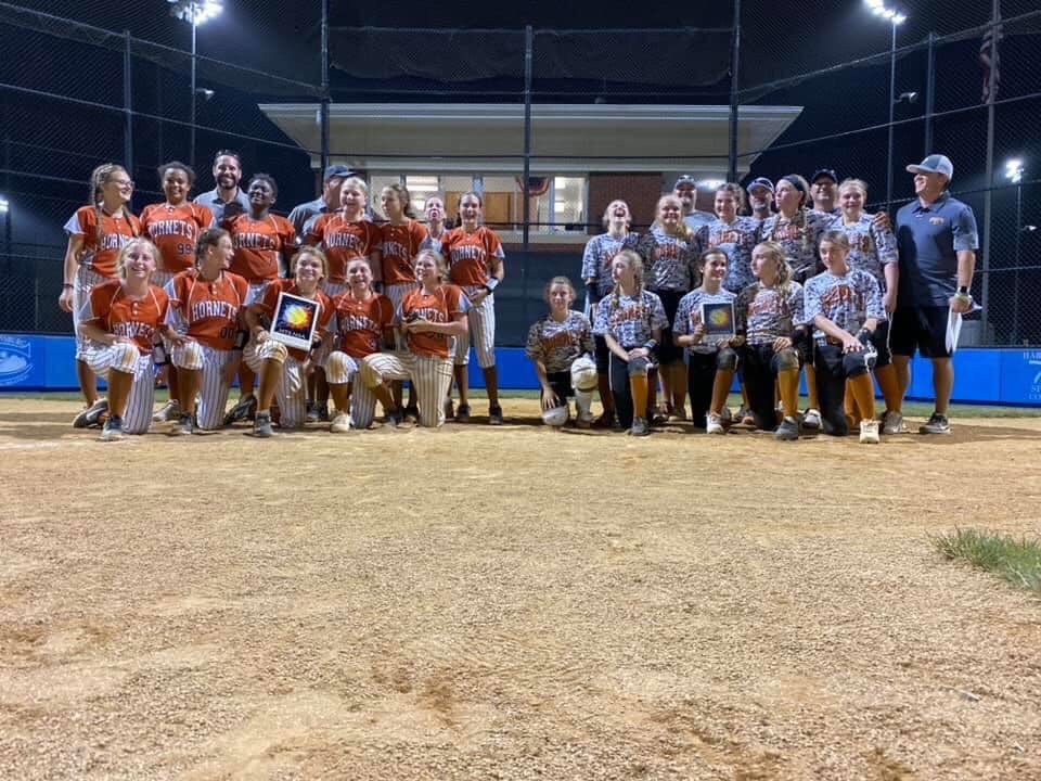 LadyHornetsVA's tweet photo. Nothing better than to see two Hornet teams battling it out in the Gold brackets on Championship Day! Congrats to both teams, especially to 12U Knicely for ending up on top..... sounded like it could have gone either way!!
#hornetstrong #hornetnation #12USoftball #VASoftball https://t.co/N66yddxTWg
