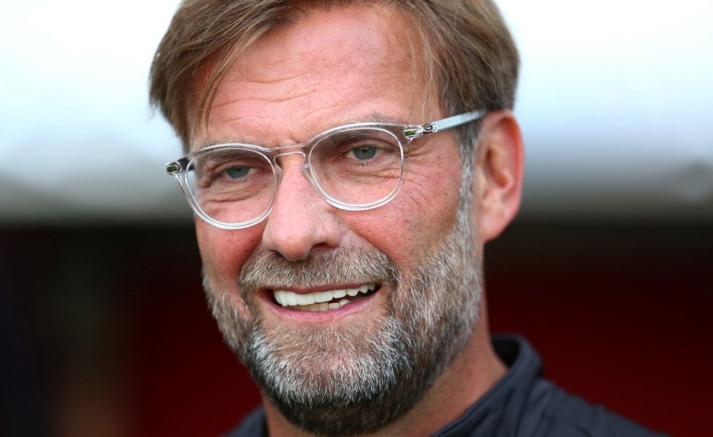 Liverpool - Jurgen Klopp Cons: will absolutely smash the crisps, especially your favourite flavours. Decent Banter, but gives it you infront of your mates.Pros: Sky sports, takeaways and PS5 secured. decent at sharing the telly. Let's you put your tunes on in the car.8.5/10