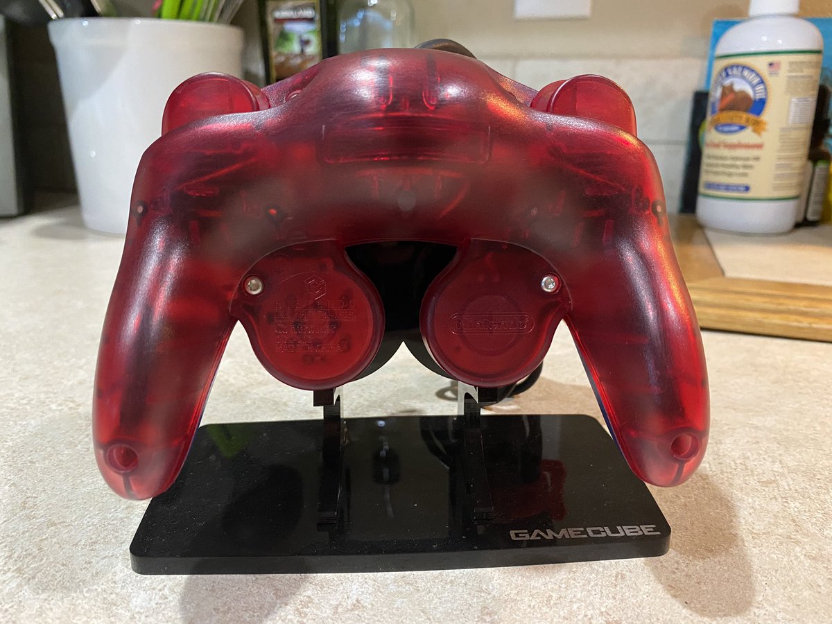 OregonRepair's tweet photo. 🚨🚨🚨GIVEAWAY TIME🚨🚨🚨
Up for grabs is YOUR choice of one of these 2 customs. Like, retweet, and follow to be entered to win! Winner drawn 7/13 @ 5 pm PST.
Custom jewel - @RockerGameMod 
3D printed drive delete - @collingall 
Sd2sp2 - @citrus3000psi 
Buttons - @pingpong980 https://t.co/Y3c319DpzA