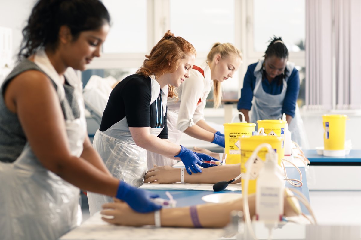 We’re looking forward to our upcoming Open Day season, kicking off this Saturday in partnership with <a href="/UniOfYork/">University of York</a>! Who’s joining us online to hear from our staff and students, and find out more about studying Medicine and becoming a #HullYorkMedic?