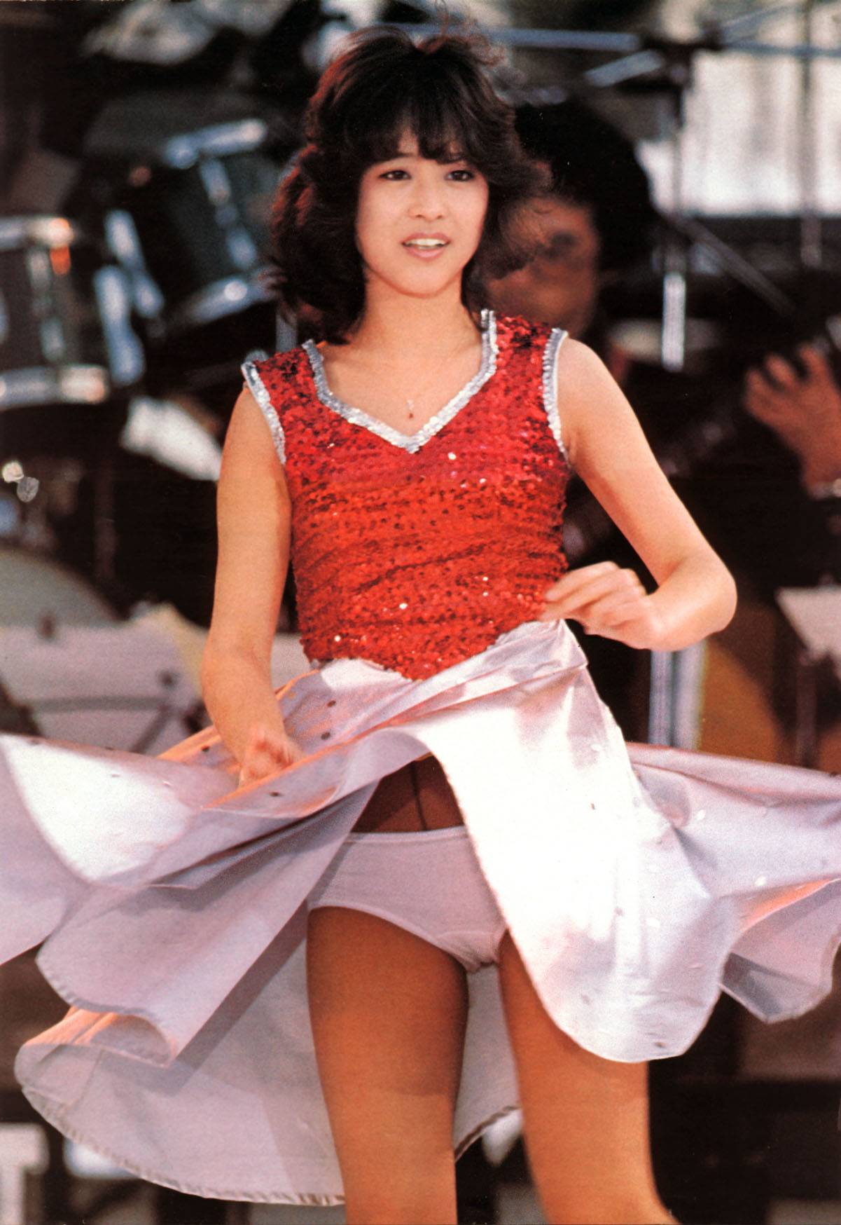 松田聖子ステージパンツ丸見え画像 