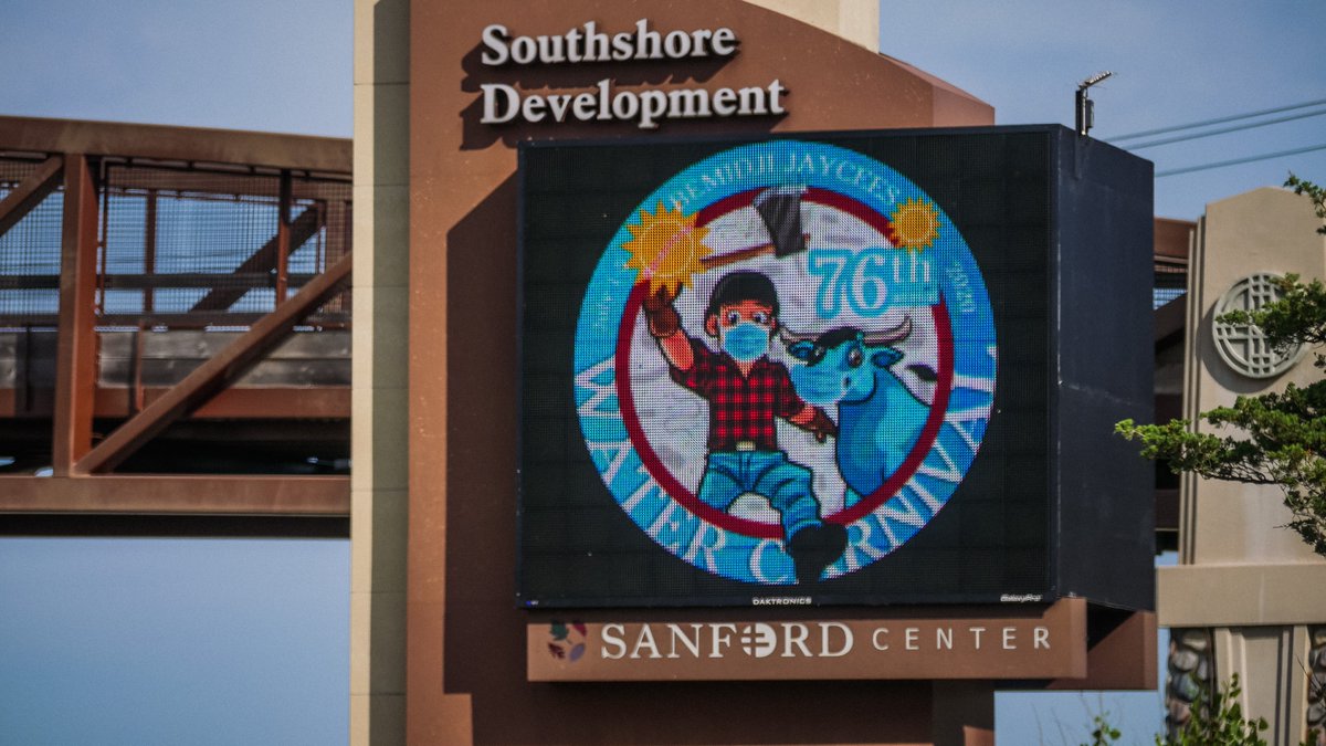 myBemidji's tweet photo. Always nice to see a logo you designed up in lights! We still have some buttons left for sale; remember that you need the button to win the $500 💰💵 prize and they are only available until Friday (or we run out!!) #muralMonday #myBemidji https://t.co/mq2gRrm7U1