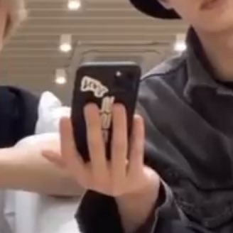 Kuns phone has the tenprint too :( they really love his art