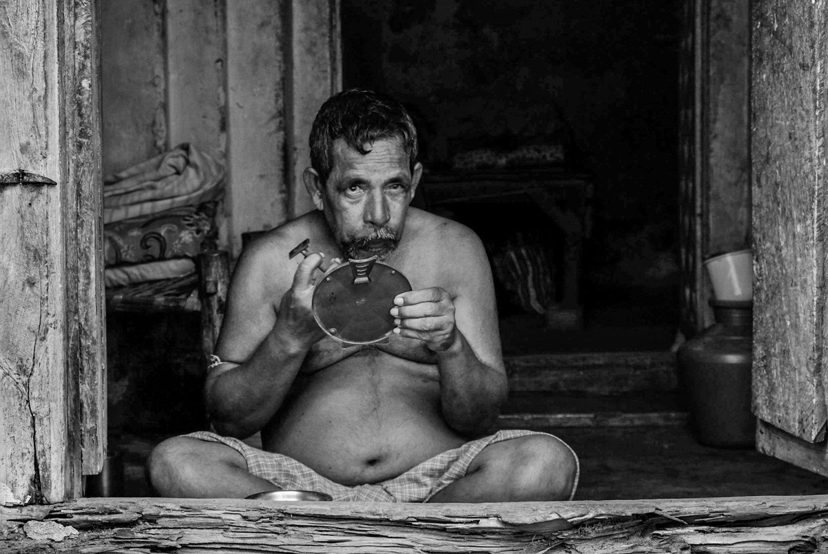 native_picture's tweet photo. Waiting for normalcy. Gorabari, West Bengal.
#nativepicture #india #COVID #lockdown #rural #ruralindia #photography #photostory #visualstory https://t.co/PMuYF7aVDo