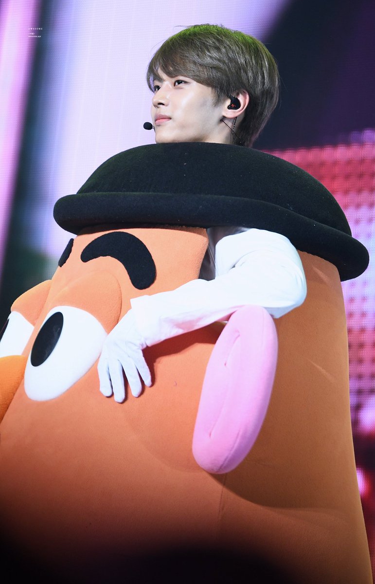 학연아, 생일 축하해@.@
<a href="/CHA_NNNNN/">차학연 VIXX_N</a> ❤

#HAPPYNDAY 🎂🥳🎉🎈
#학연이로_가득한_오늘의기록
#학연이란_인연이_불어온_여름