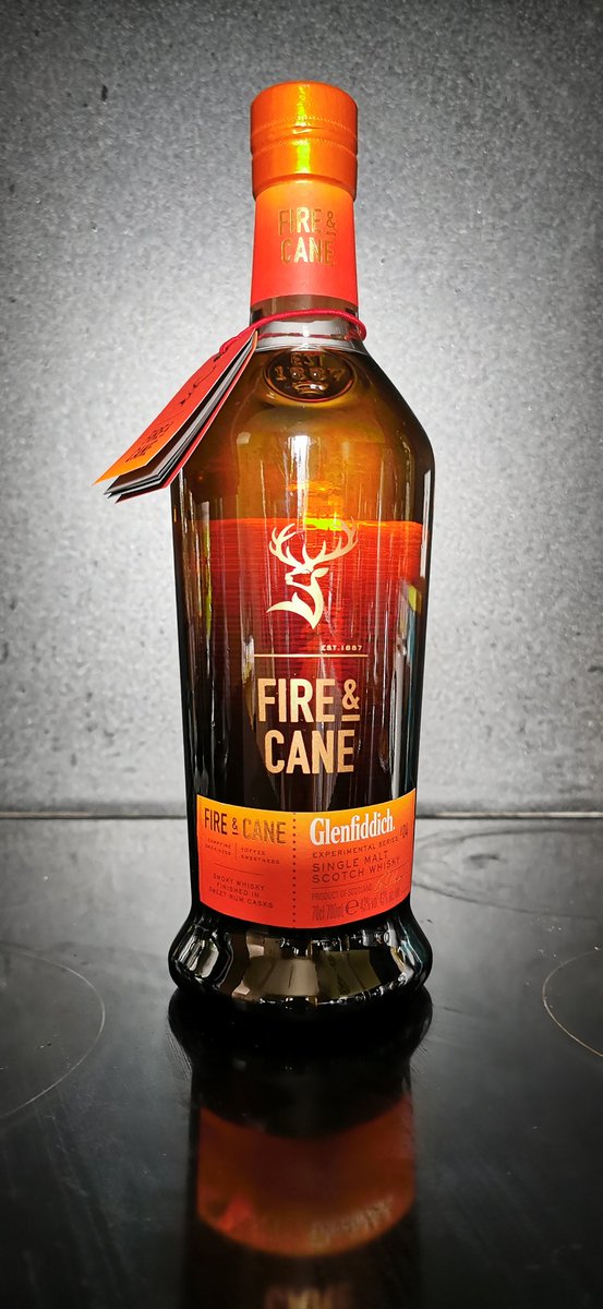 GavinLaird's tweet photo. Another whisky purchased. Absolute bargain, couldn't say no. #Glenfiddich #FireAndCane #ExperimentalSeries #Whisky #Collection https://t.co/2DwWxpjyPo