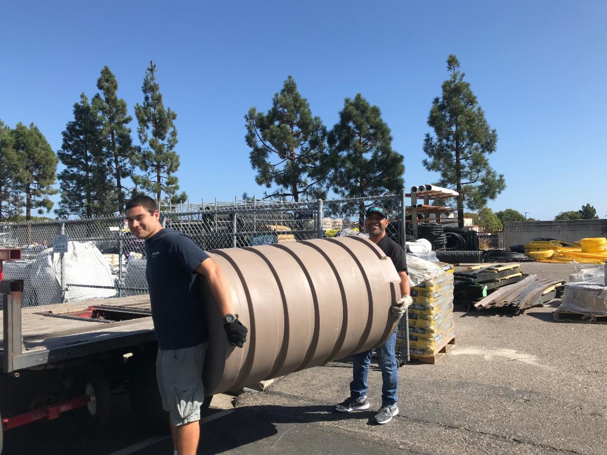 #Throwback to the mask-less days... Your friends at Aqua-Flo wish you all a Happy Monday and a productive rest of your week! #aquaflosupply