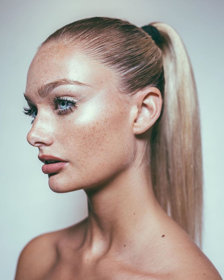 GOSHUK's tweet photo. Silver tones for defined eyes 🔗 We love this look by @abbirosemakeup using our Metal Eyes Silver Stone Eyeliner. https://t.co/W9FqbB8g6q