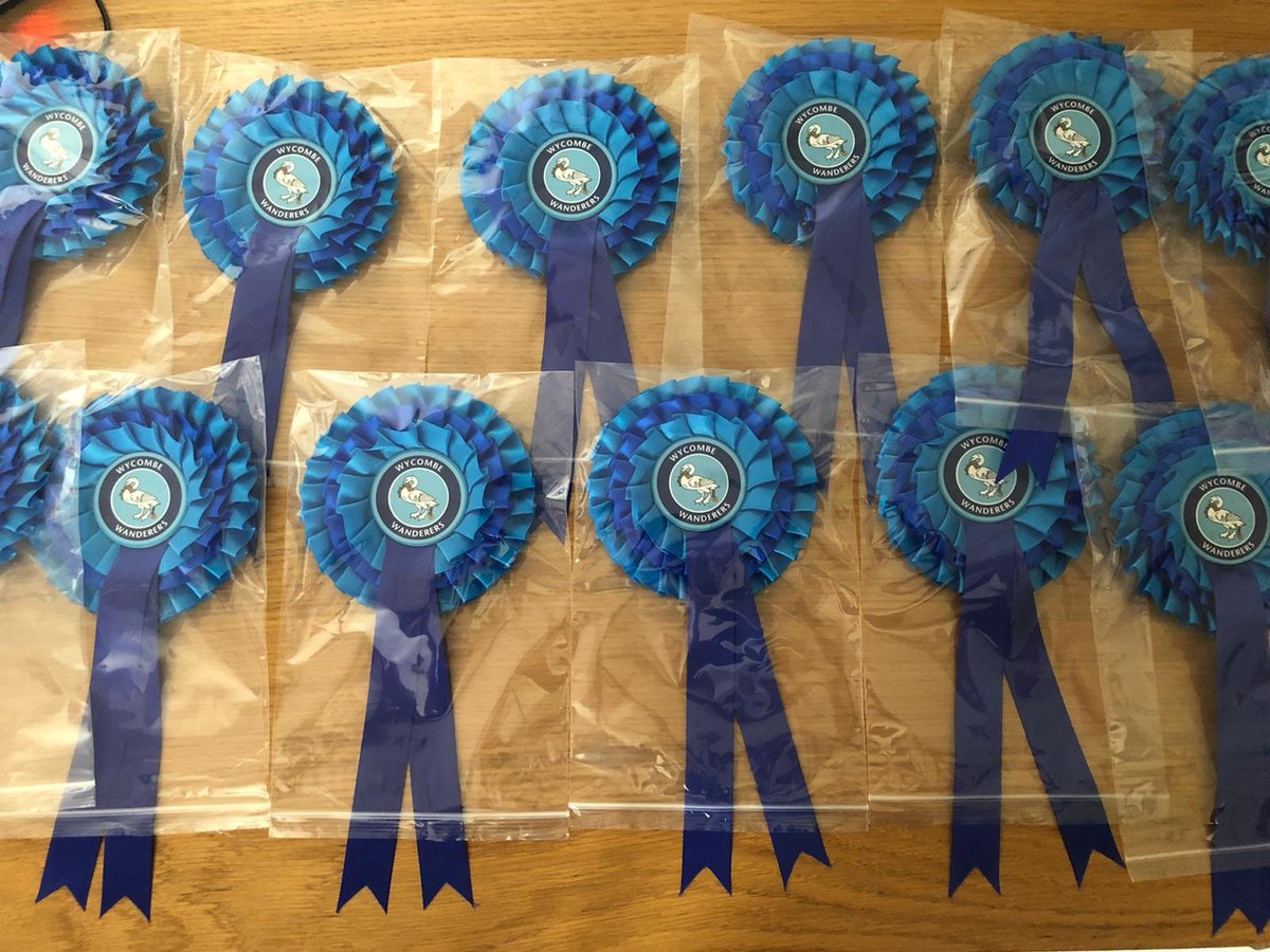 wwstrust's tweet image. We have a few 'lucky' rosettes left and on sale. Buy now and wear it during the play off matches this weekend.
ebay.co.uk/itm/Wycombe-Wa…
Every sale helps the football club and provides a donation to @One_Can_Trust local food bank to help the needy in this area
