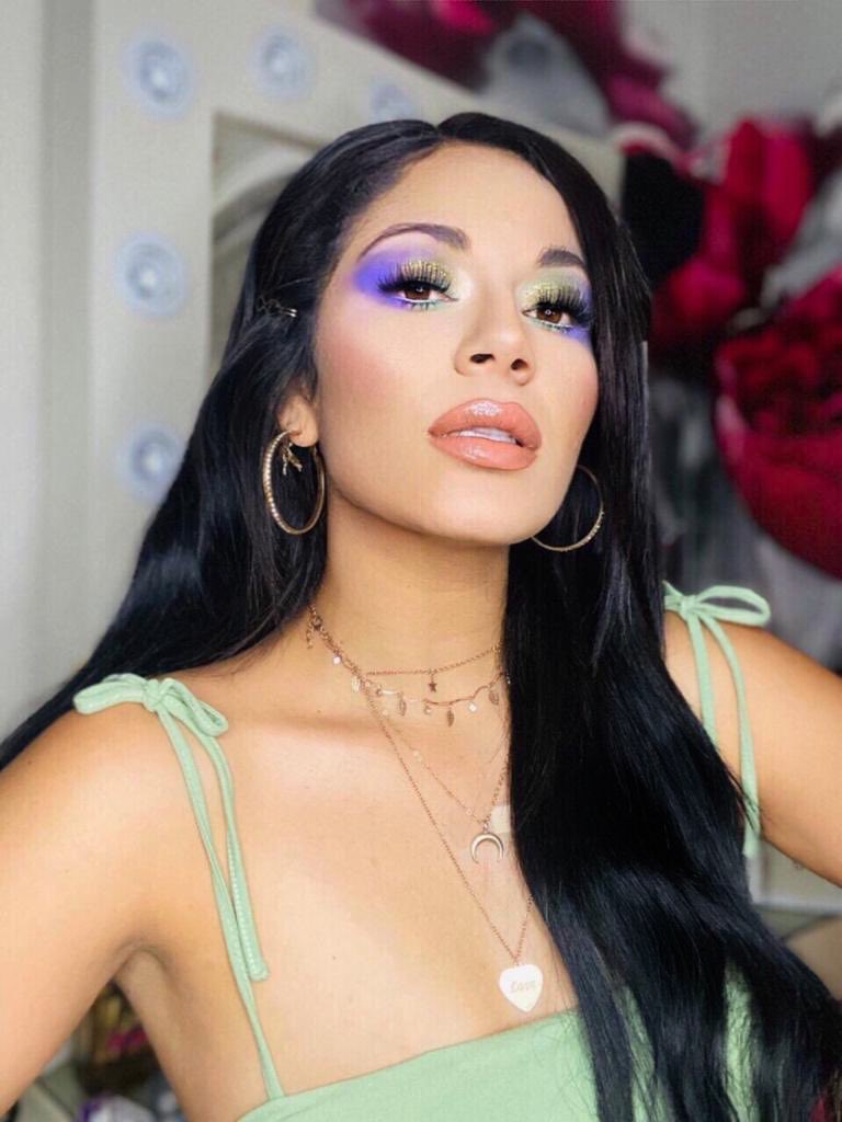 vianneyislas1's tweet photo. ✨🍬CANDY MAKEUP🍬✨
🍬🍬🍬🍬🍬🍬🍬🍬🍬🍬🍬🍬🍬🍬🍬
Utilizando mi paleta #jawbreakerpalette #jawbreaker en tonos |sour|gum drop| cute|
Pestañas @gugulashes 
Lip gloss lip plumping by starry #pastelmakeup #pastellook #pastelcolors #100daysofmakeup #makeupinspiration #makeupartist https://t.co/AwmQ7TMQAh