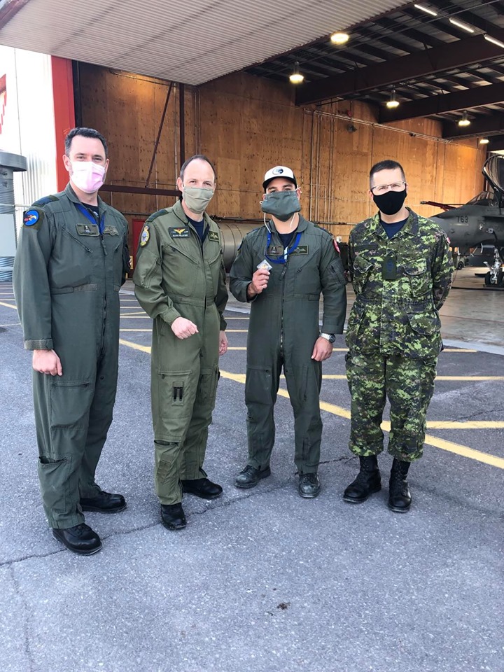 RCAF_ARC's tweet photo. Lieutenant-General Pelletier and Division Chief Warrant Officer Parent took advantage of a recent site visit to Forward Operating Location Inuvik, N.W.T., to recognize two deserving #RCAF members for their fantastic work in support of Northern Sovereignty Operations. https://t.co/SeZWHX8xaW