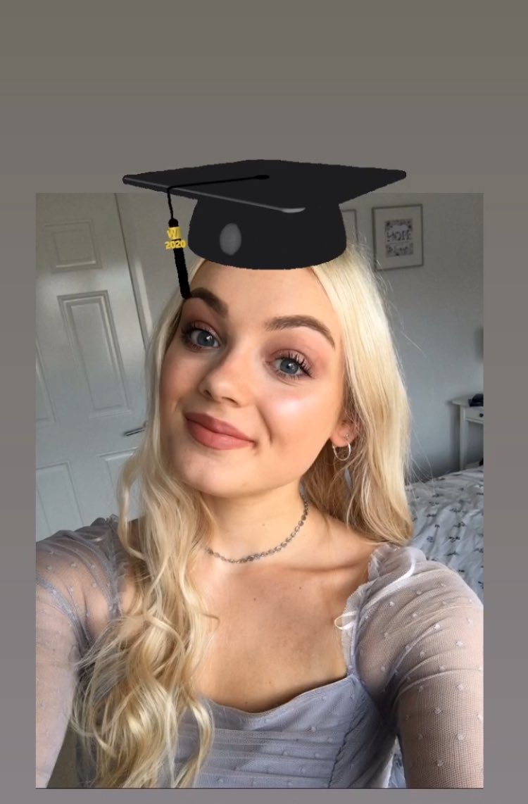 ffi_rob's tweet photo. Just found out I’m the new owner a first class degree with honours! 👩‍🎓🎉

I never thought I was particularly academic but when something becomes your passion and you put your heart into it, you just might surprise yourself! 🥰 https://t.co/BFUhz3u9u1