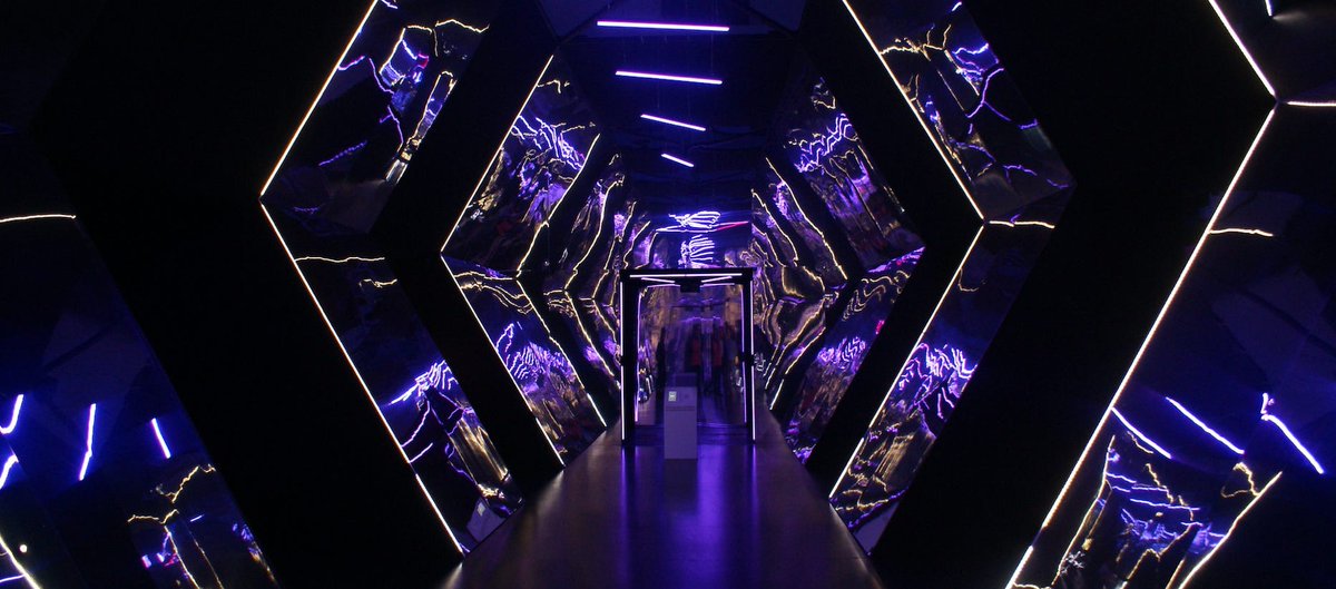 RegionNormandie's tweet photo. 🤩L'exposition #Luminopolis rouvre ses portes demain à l'Atrium @Rouen! Expo en mode escape game, vous avez 1h30 pour résoudre les énigmes et déverrouiller la porte de la Cité de la lumière... Saurez-vous sortir à temps ?
➡️https://t.co/nS5U28iuCn
@sanormandie #CetEteEnNormandie https://t.co/qN6DZvgWV7