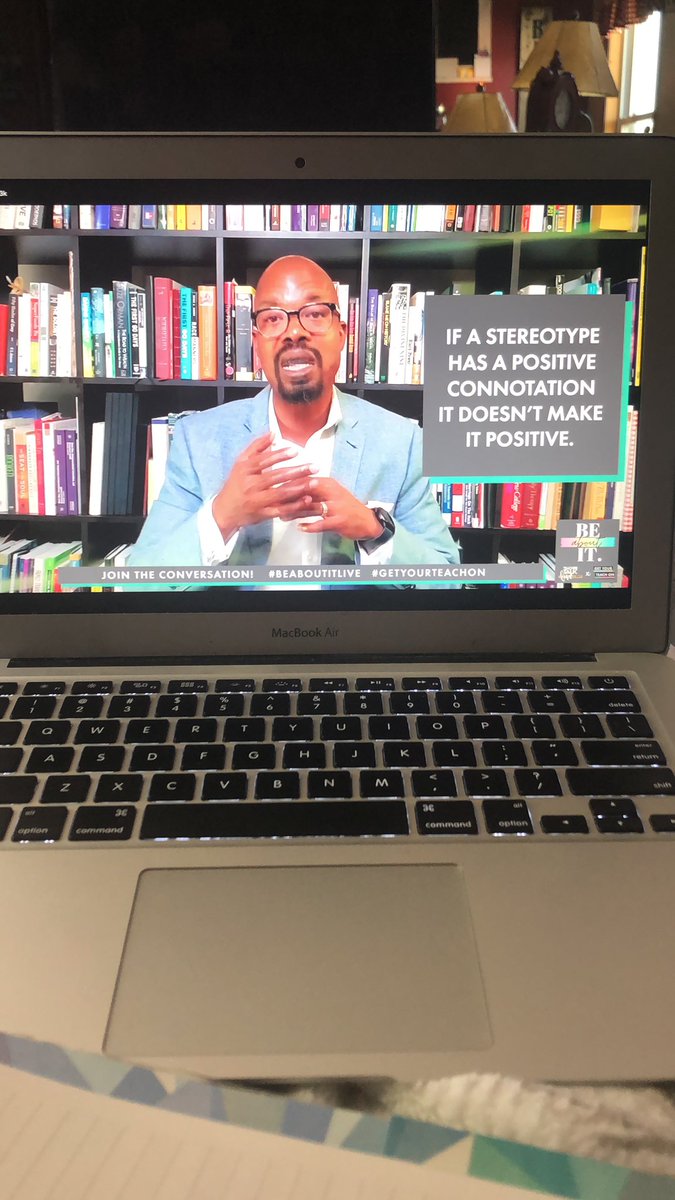 Mrs. Mac tweet media