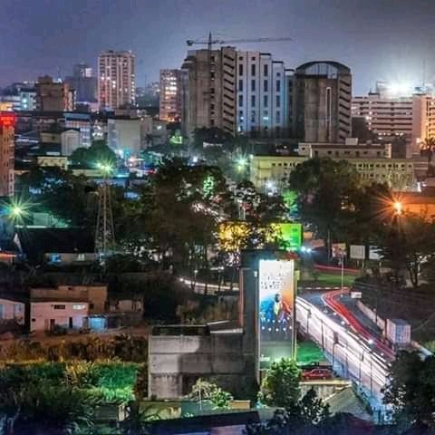BlackPantherUp's tweet photo. #Cameroun 💓💕😎😍
Le pays est beau...

Douala c'est la puissance.✌️💪 https://t.co/naZJo8i7ac