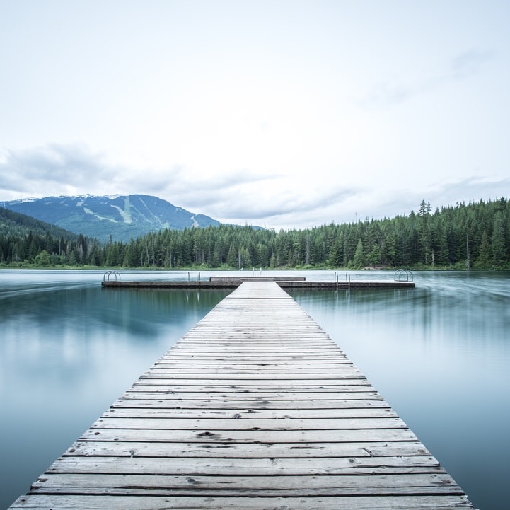Nature is good for the soul! But just in case you can’t make it outside on this busy Monday — here is a picture of some peace and tranquility. I am sending you all the positive vibes today✌️