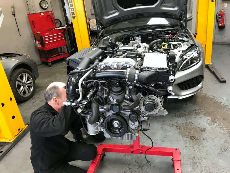 tecautomotive's tweet photo. We pride ourselves on our World-Class service. We only fix what is necessary; using genuine #MercedesBenz approved parts, and at a fraction of the price you’d pay at main dealers.

Need to #Service or #Repair your Mercedes? Book here // https://t.co/N0DqJIOr18
#Gravesend #Genuine https://t.co/bpI3qGp3F0