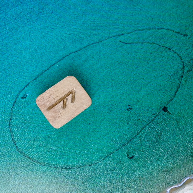 FreyaIngva's tweet photo. Take the #decision to #free yourself from #psychological #blocks
These are hindering your #life & reducing it to mere #survival
We are often our #worst #enemy
#Believe in yourself & #face your #fears
#Ansuz #Ass #Ase #Runes #RuneRede #oracle #diviner #divining #dowser #dowsing https://t.co/v8zqGnDSU9