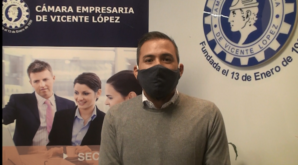 CamaraVteLopez's tweet photo. El presidente de la entidad @bazanjuan, se refirió al “Día de las PYMES” en medio de la profunda crisis que vive el sector por el covid-19. 👇
https://t.co/jxTDD9nvtF @SeccionNorte 
https://t.co/aNT4h5Y0Vw @PeriodicoPara 
https://t.co/ozzwtlie5S @Infobannoticias https://t.co/7JF8vnbx6j