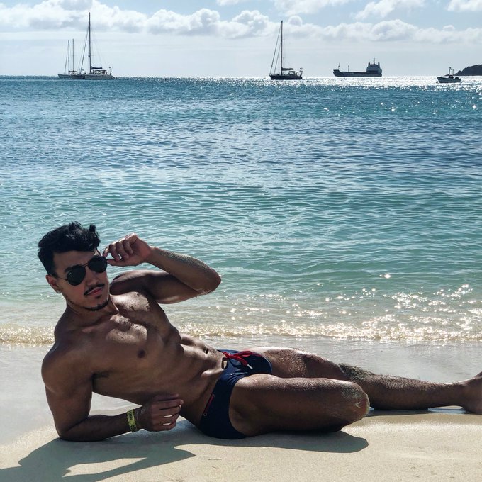 Ready so see sexy men like this at the beach soon ? #beachlife #beachbody #summer #SummerVibes #camguy