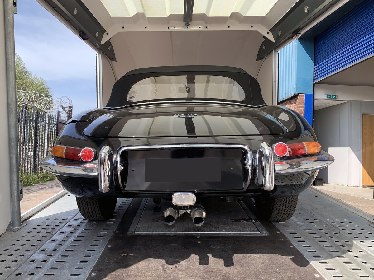 BeechesRecovery's tweet photo. This beautiful Jaguar E-Type is being delivered back to its owner following routine maintenance
#VehicleRecovery #CarTransportation #Logistics #BeechesRecovery https://t.co/t4UNi8AT6f