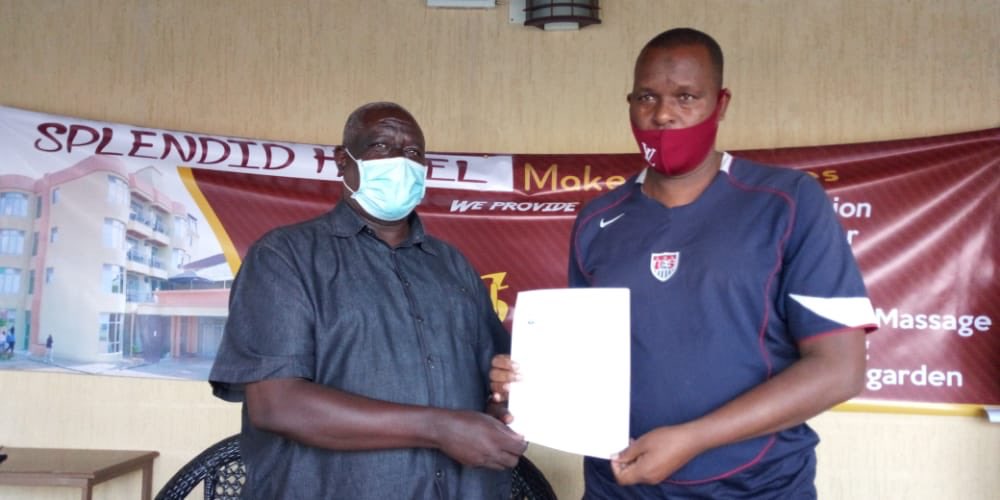 ChriStat250's tweet photo. 🔔 HERE WE GO AGAIN 🔔

📝DEAL DONE: The coach signed one-year contract at AS Muhanga

#RPLTransfers #RwOT
#TakeYouToAnotherLevel https://t.co/CYhopAlZCg