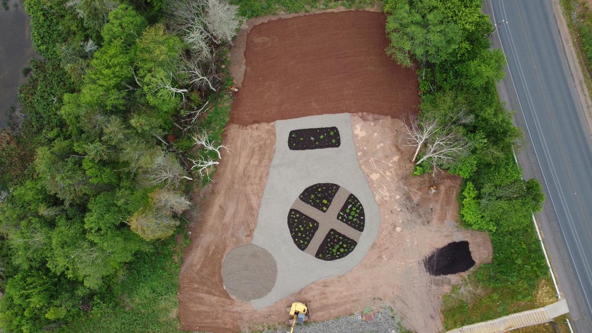 EskMentalHealth's tweet photo. Our Mental Health Team are working on a Memorial Garden for Missing and Murdered Indigenous Women and Girls. If anyone would like to donate outdoor plants, trees, and shrubs you can drop them off at the Crisis Center or we could arrange someone to pick it up. Welalioq. 😊❤️ https://t.co/7anNhpQOIK