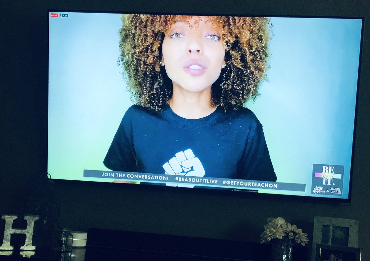 Stephanie tweet media