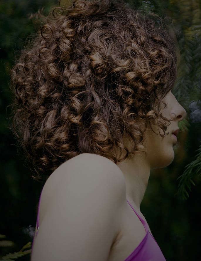 Adel Onodi, actress, singer and trans activist, left Hungary after receiving threats to her life.
Since April 2020 transgender people in Hungary are not allowed to legally change gender.

#adelonodi #actress #transwoman #transgender #lgbt #PrideMonth2020  #TransWomenAreWomen