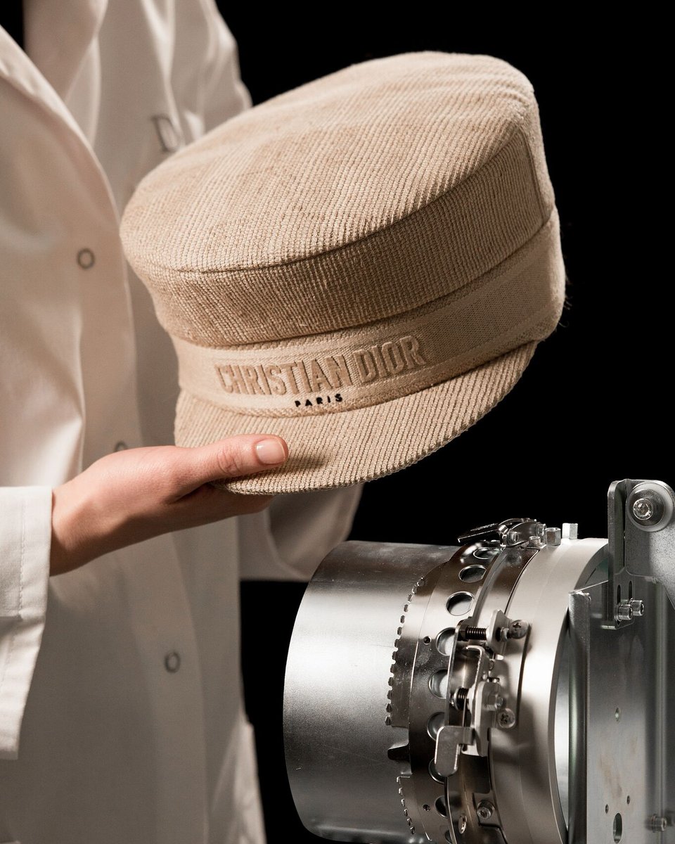 Dior's tweet photo. Discover the #DiorSavoirFaire behind the #ABCDior personalization of the #LadyDLite and 'Baseball Cap', rendering each piece truly unique. Visit https://t.co/oEoYCdsojV for more on the House's personalization options, now available in selected Dior boutiques. https://t.co/mEtaxY0NG2