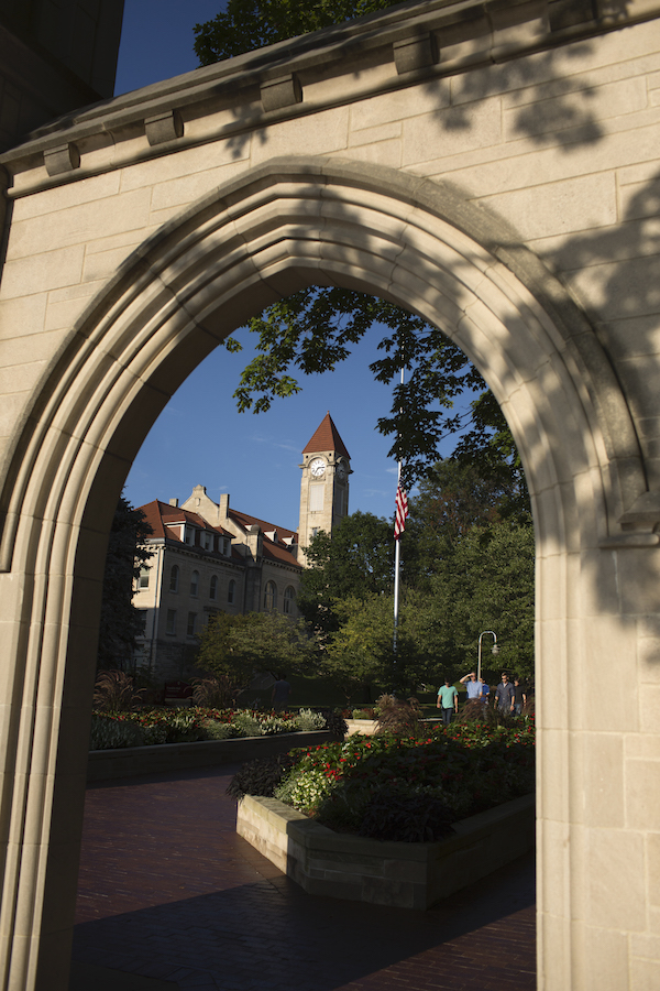 ArtsatIU's tweet photo. June is #LimestoneMonth. Did you know @INGeoSurvey has a virtual tour of limestone buildings and structures on the @IUBloomington campus?

Tour ➡️ https://t.co/f9jPHNeTfF

Learn more about Indiana's limestone history ➡️ https://t.co/ec3Ec2wkhi https://t.co/kyXcLUQ52x