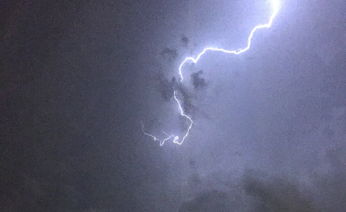 And then in Iowa we hit some very bad weather, passing through Sioux City with tornado warnings going off around us, and cars parked under freeway bridges. It cleared up as we passed the cloudfront and entered Nebraska, and then the thunderstorms returned in Omaha.