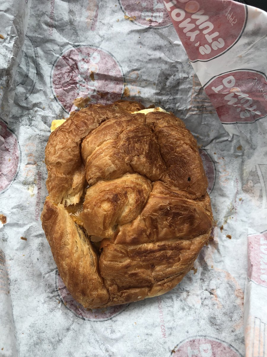 Shout out to my dude <a href="/TonerBadra/">Tony Badra</a> and his store <a href="/TonysDonuts/">Tony's Donuts & Cafe</a> it’s always on point 🔥🔥🔥